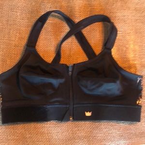 Shefit Flex Sports Bra Black size 1Luxe (bust of 38-43” rib cage 31-38”)